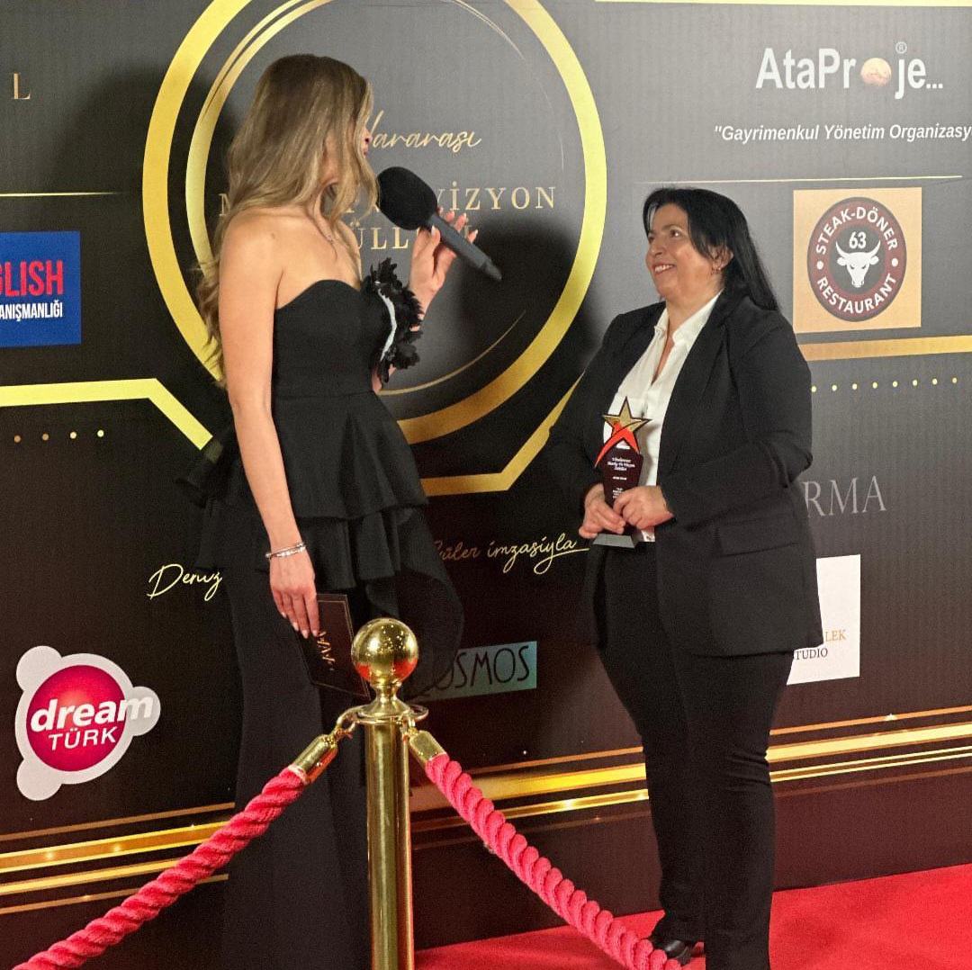 I M G 20251118 224207 617