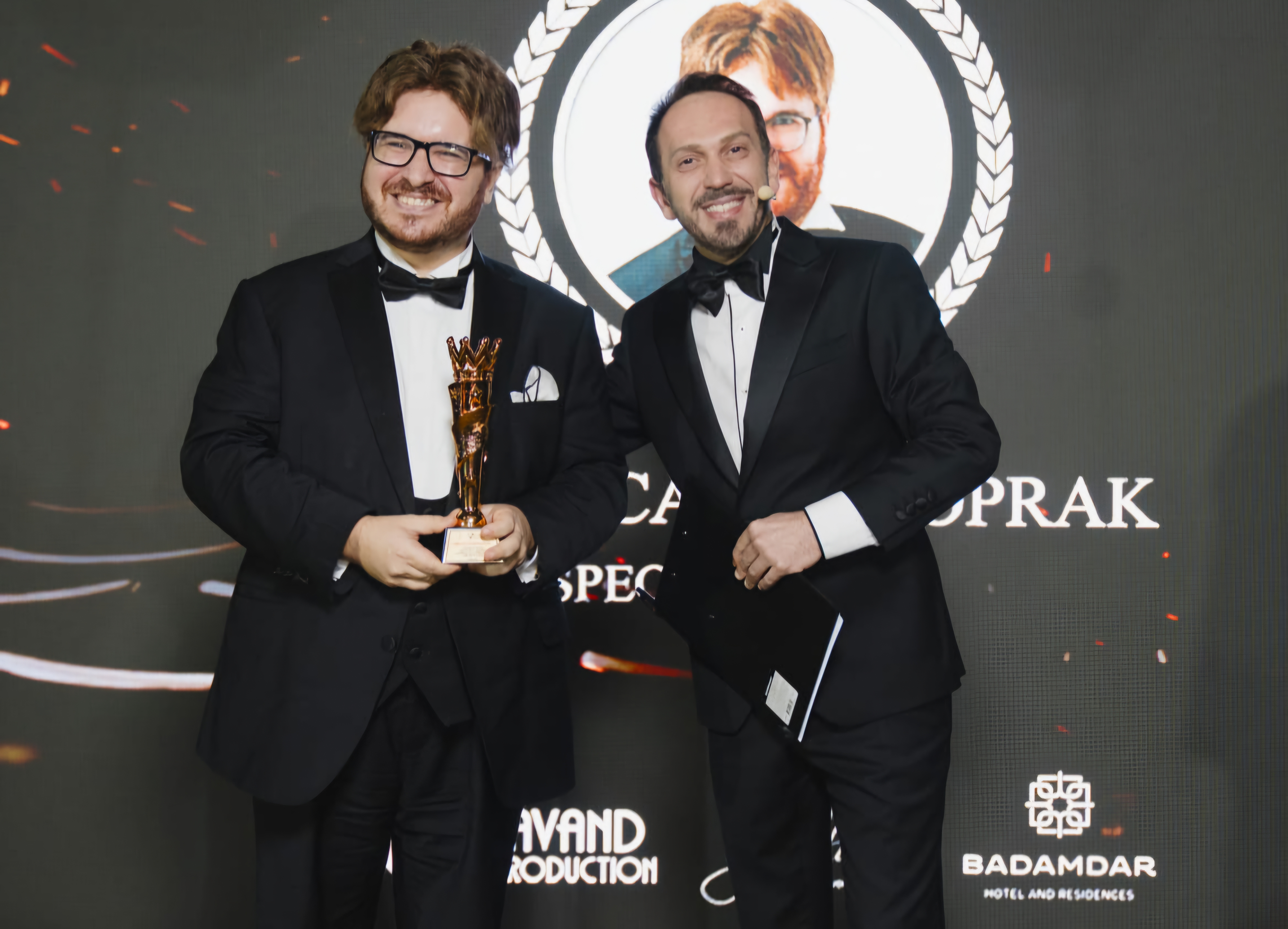 I M G 20251122 W A0011