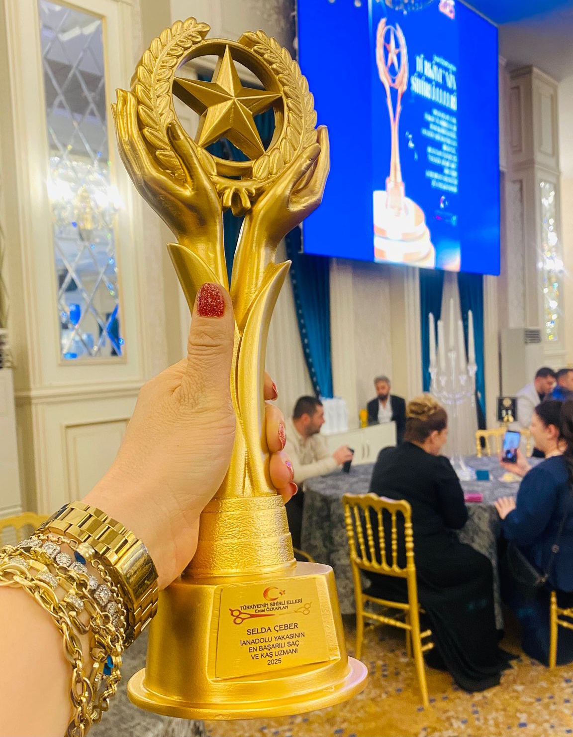 I M G 20251209 W A0000