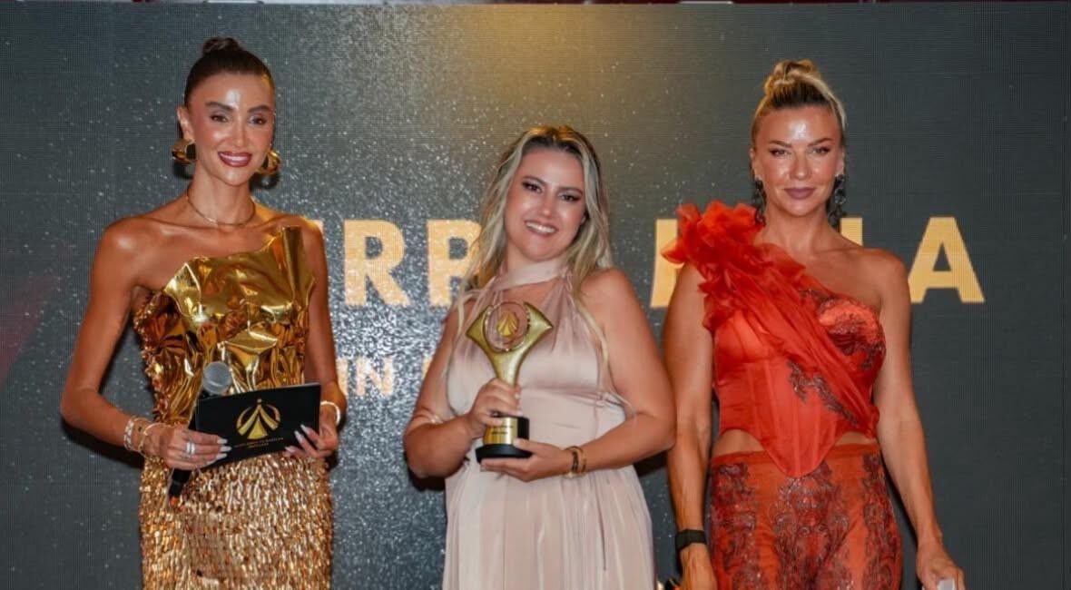 SERPİL KALA'YA YILIN EN İYİ PODOLOĞU ÖDÜLÜ