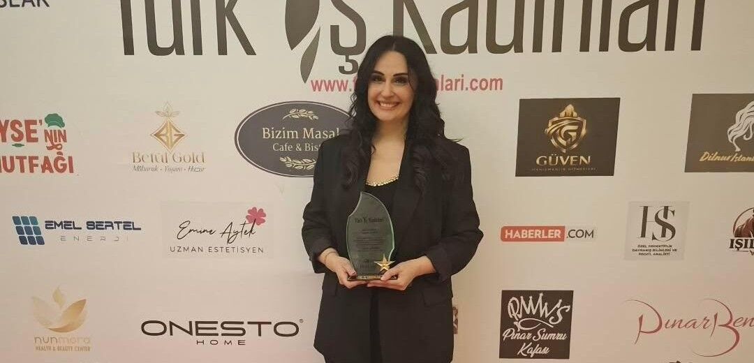 SERPİL BAŞAR 100 BAŞARILI KADIN ARASINDA YER ALDI