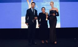 EVİN ATA MESLEKTEKİ 10. YILINI ÖDÜLLE KUTLADI