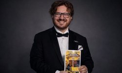 TENOR SEDAT CAN ÖZTOPRAK DÜNYANIN EN ÖNEMLİ OPERA SANAT ŞEHİRLERİNDEN VİYANA & BERLİN'DE BAŞROLDE