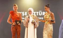 AYŞE ÖZTÜRK’E AVRUPA’DA YILIN EN İYİ ÇIKIŞ YAPAN HEAD SPA SALONU ÖDÜLÜ