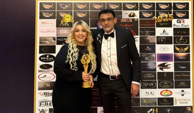 SİBEL ÇINAR KAHRAMANMARAŞ'A ÖDÜLLE DÖNDÜ