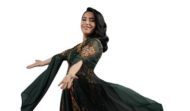 KÜRTÇE MÜZİĞİN GÜÇLÜ SESİ ROJDA HARBİYE AÇIKHAVA'DA