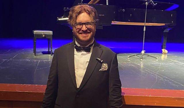 TÜRK OPERASININ EFSANE İSMİ TENOR SEDAT CAN ÖZTOPRAK OPERANIN KALBİ VİYANA'DA DÜNYA PRÖMİYERİNDE BAŞROLDE