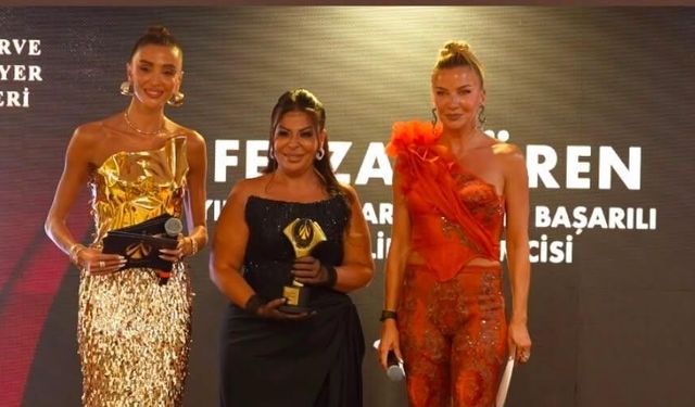 FEYZAN ÖREN'E YILIN EN BAŞARILI GÜZELLİK GİRİŞİMCİSİ ÖDÜLÜ