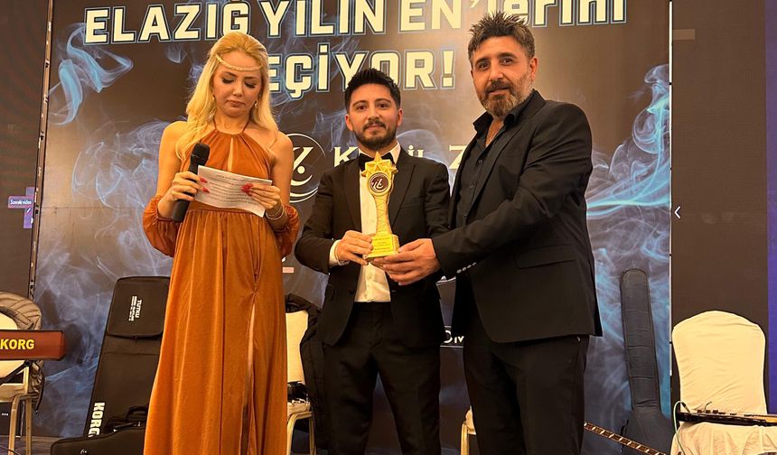 SEZER KARAYEL 20 YILLIK TECRÜBENİN ÖDÜLÜNÜ YILIN ENLERİ YARIŞMASINDA ALDI