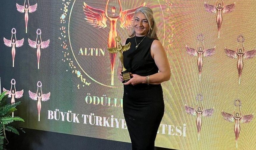 YILIN EN İYİ SPİRİTÜEL REHBER VE EĞİTMENİ AYŞE DEMİRTAŞ ALTANSOY
