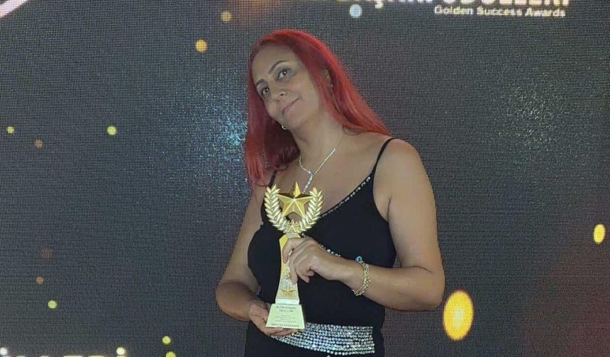 ÖDÜLÜNÜ KADINLAR VE ÇOCUKLAR İÇİN KALDIRDI