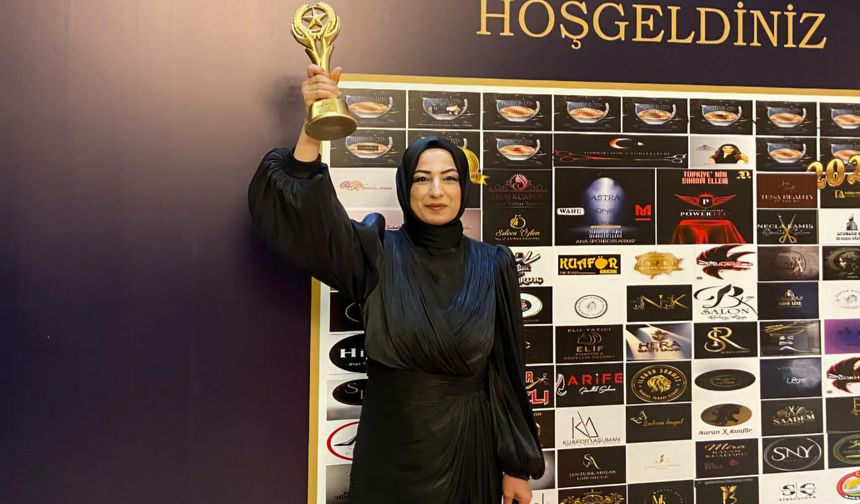 MİRA BAYAN KUAFÖRÜNE USTALIK MÜHRÜ ÖDÜLÜ